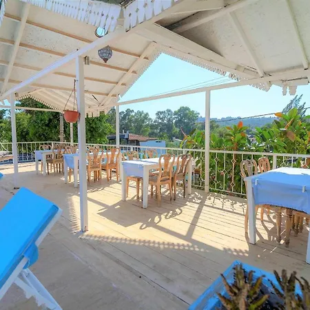 Sisyphos Otel * Gelemiş