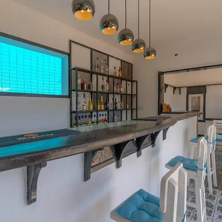 فندق Sisyphos Otel Gelemiş